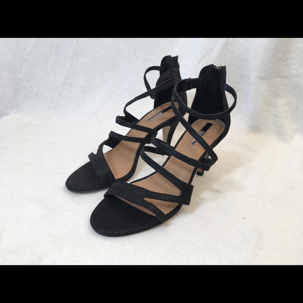 Tahari Ninja Heels Size 6.5
